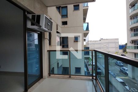 Apartamento para alugar com 68m², 2 quartos e 1 vaga Apartamento para alugar com 68m², 2 quartos e 1 vagaVaranda