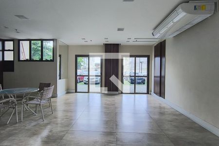 Apartamento para alugar com 68m², 2 quartos e 1 vaga Apartamento para alugar com 68m², 2 quartos e 1 vagaÁrea comum - Salão de festas