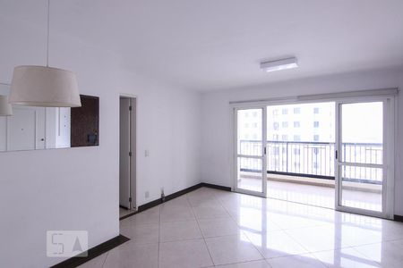 Sala de apartamento à venda com 3 quartos, 100m² em Vila Ipojuca, São Paulo