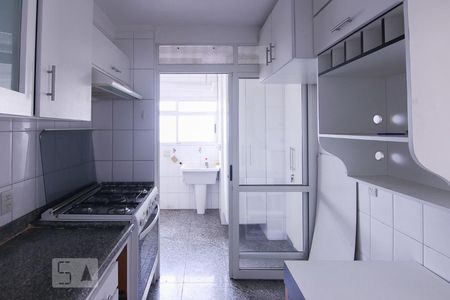 Apartamento à venda com 100m², 3 quartos e 2 vagasCozinha