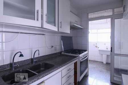Apartamento à venda com 100m², 3 quartos e 2 vagasCozinha