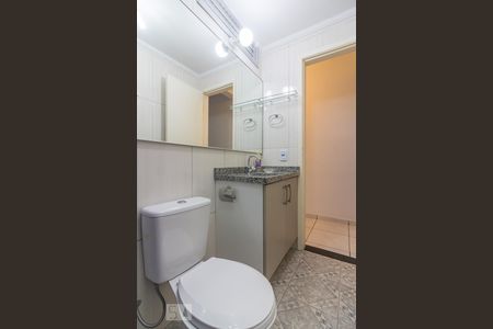 Banheiro de apartamento para alugar com 1 quarto, 39m² em Santa Cecília, São Paulo