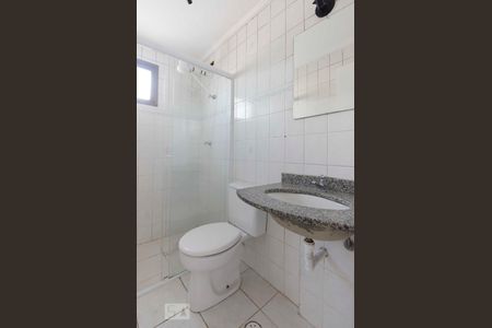 Banheiro de apartamento para alugar com 2 quartos, 55m² em Lauzane Paulista, São Paulo