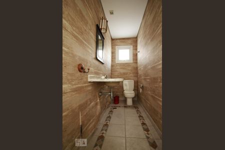 Casa de condomínio para alugar com 3564m², 4 quartos e 6 vagasLavabo