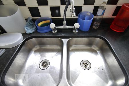 Casa de condomínio para alugar com 3564m², 4 quartos e 6 vagasPia cozinha