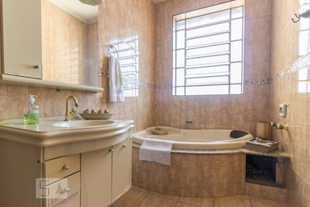 Apartamento à venda com 280m², 3 quartos e sem vaga Apartamento à venda com 280m², 3 quartos e sem vagaBanheiro 2