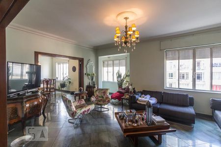 Apartamento à venda com 280m², 3 quartos e sem vaga Apartamento à venda com 280m², 3 quartos e sem vagaSala