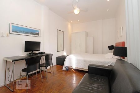 Kitnet. de kitnet/studio para alugar com 1 quarto, 30m² em Copacabana, Rio de Janeiro