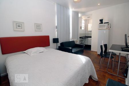 Kitnet. de kitnet/studio para alugar com 1 quarto, 30m² em Copacabana, Rio de Janeiro