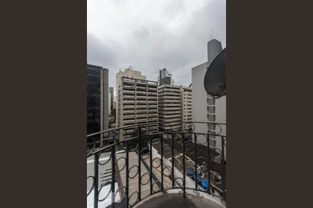 Sacada de apartamento para alugar com 1 quarto, 47m² em Itaim Bibi, São Paulo