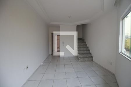 Sala de casa de condomínio à venda com 3 quartos, 125m² em Vila Carrão, São Paulo