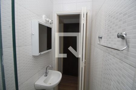 Casa de condomínio à venda com 125m², 3 quartos e 2 vagasBanheiro 2