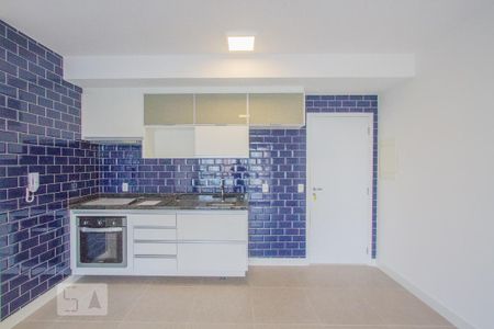 Cozinha de apartamento para alugar com 2 quartos, 63m² em Vila Cordeiro, São Paulo