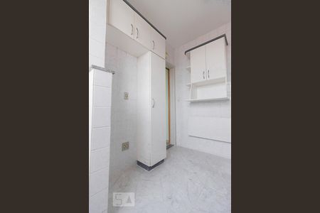 Apartamento à venda com 76m², 2 quartos e 1 vagaCozinha