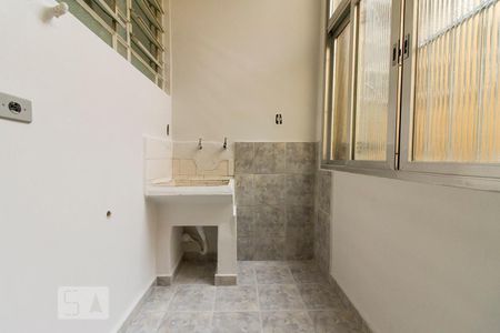 Apartamento à venda com 100m², 2 quartos e sem vagaArea de Serviço 