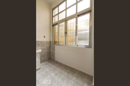 Apartamento à venda com 100m², 2 quartos e sem vagaArea de Serviço 