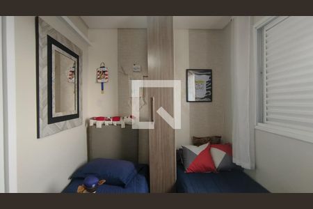Apartamento à venda com 162m², 4 quartos e 2 vagas Apartamento à venda com 162m², 4 quartos e 2 vagasQuarto 2