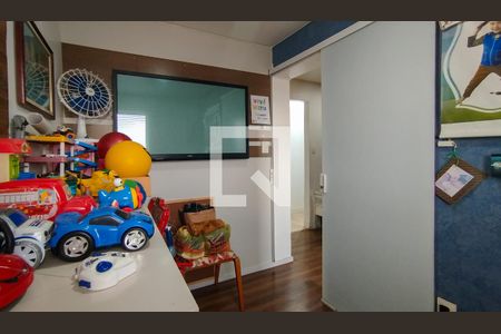 Apartamento à venda com 162m², 4 quartos e 2 vagas Apartamento à venda com 162m², 4 quartos e 2 vagasQuarto 1