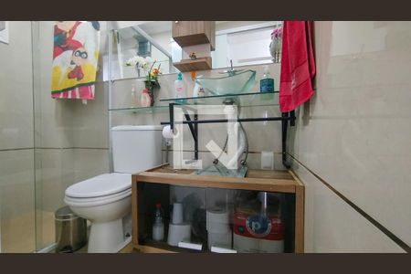 Apartamento à venda com 162m², 4 quartos e 2 vagas Apartamento à venda com 162m², 4 quartos e 2 vagasBanheiro Social