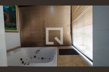 Apartamento à venda com 162m², 4 quartos e 2 vagas Apartamento à venda com 162m², 4 quartos e 2 vagasTerraço