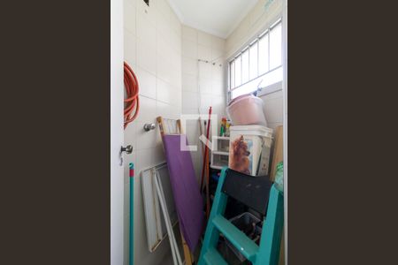 Apartamento para alugar com 80m², 3 quartos e 2 vagas Apartamento para alugar com 80m², 3 quartos e 2 vagasBanheiro de serviço