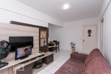 Sala de apartamento para alugar com 2 quartos, 60m² em Jacarepaguá, Rio de Janeiro