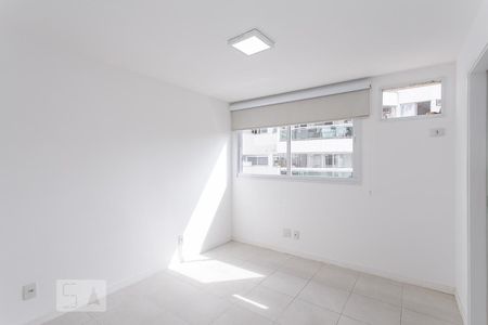 Apartamento à venda com 102m², 3 quartos e 2 vagasSuíte