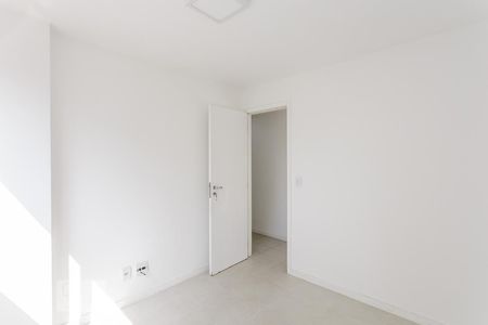 Apartamento à venda com 102m², 3 quartos e 2 vagasQuarto