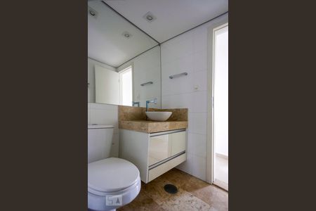 Banheiro 1 de apartamento para alugar com 2 quartos, 118m² em Pinheiros, São Paulo