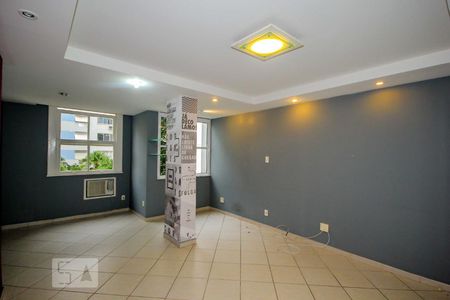 Sala de apartamento para alugar com 2 quartos, 90m² em Leme, Rio de Janeiro