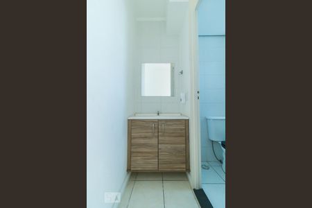 Pia do Banheiro de apartamento à venda com 2 quartos, 50m² em Anil, Rio de Janeiro