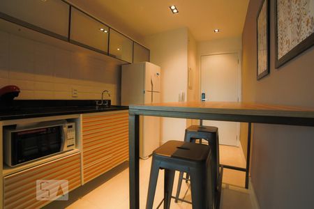 Cozinha de kitnet/studio para alugar com 1 quarto, 38m² em Campo Belo, São Paulo