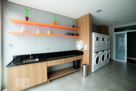 Lavanderia de kitnet/studio para alugar com 1 quarto, 49m² em Campo Belo, São Paulo