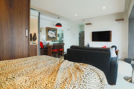 Quarto de kitnet/studio para alugar com 1 quarto, 49m² em Campo Belo, São Paulo