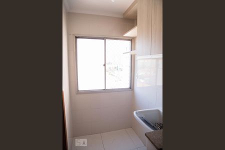 Apartamento à venda com 65m², 3 quartos e 1 vagaÁrea de serviço