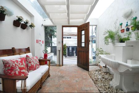 Studio para alugar com 32m², 1 quarto e sem vaga Studio para alugar com 32m², 1 quarto e sem vagaHall de entrada