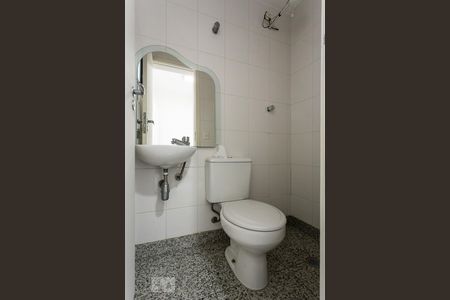 Apartamento à venda com 160m², 3 quartos e 3 vagasBanheiro de serviço