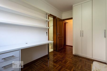 Apartamento à venda com 160m², 3 quartos e 3 vagasSuíte 3