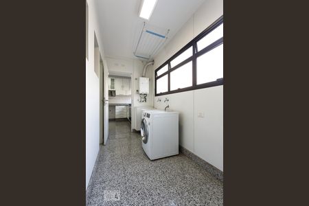 Apartamento à venda com 160m², 3 quartos e 3 vagasÁrea de serviço