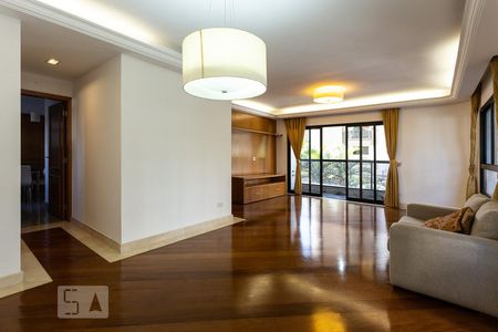 Apartamento à venda com 160m², 3 quartos e 3 vagasSala