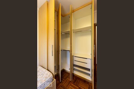 Apartamento à venda com 160m², 3 quartos e 3 vagasSuíte 1