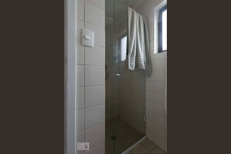 Banheiro de kitnet/studio para alugar com 1 quarto, 35m² em Vila Mariana, São Paulo