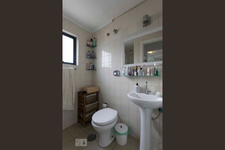 Banheiro de kitnet/studio para alugar com 1 quarto, 35m² em Vila Mariana, São Paulo