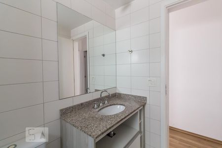 Banheiro social de apartamento para alugar com 3 quartos, 100m² em Jardim São Paulo, Guarulhos