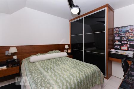 Apartamento à venda com 120m², 3 quartos e 2 vagasQuarto 2