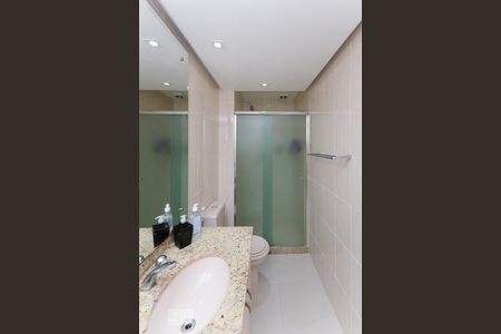 Apartamento à venda com 120m², 3 quartos e 2 vagasBanheiro suíte