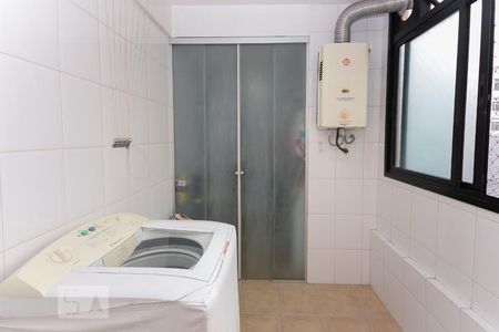 Apartamento à venda com 120m², 3 quartos e 2 vagasÁrea de serviço