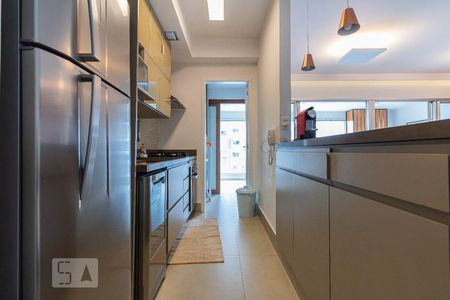 Apartamento para alugar com 95m², 2 quartos e 2 vagasCozinha