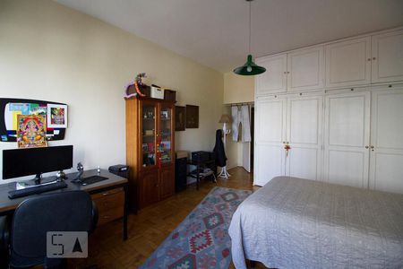 Apartamento à venda com 215m², 3 quartos e 2 vagasSuite 3