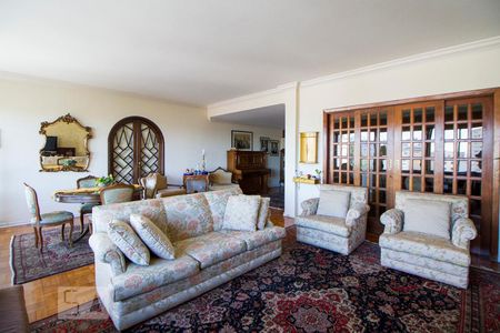 Sala de apartamento à venda com 3 quartos, 215m² em Morro dos Ingleses, São Paulo